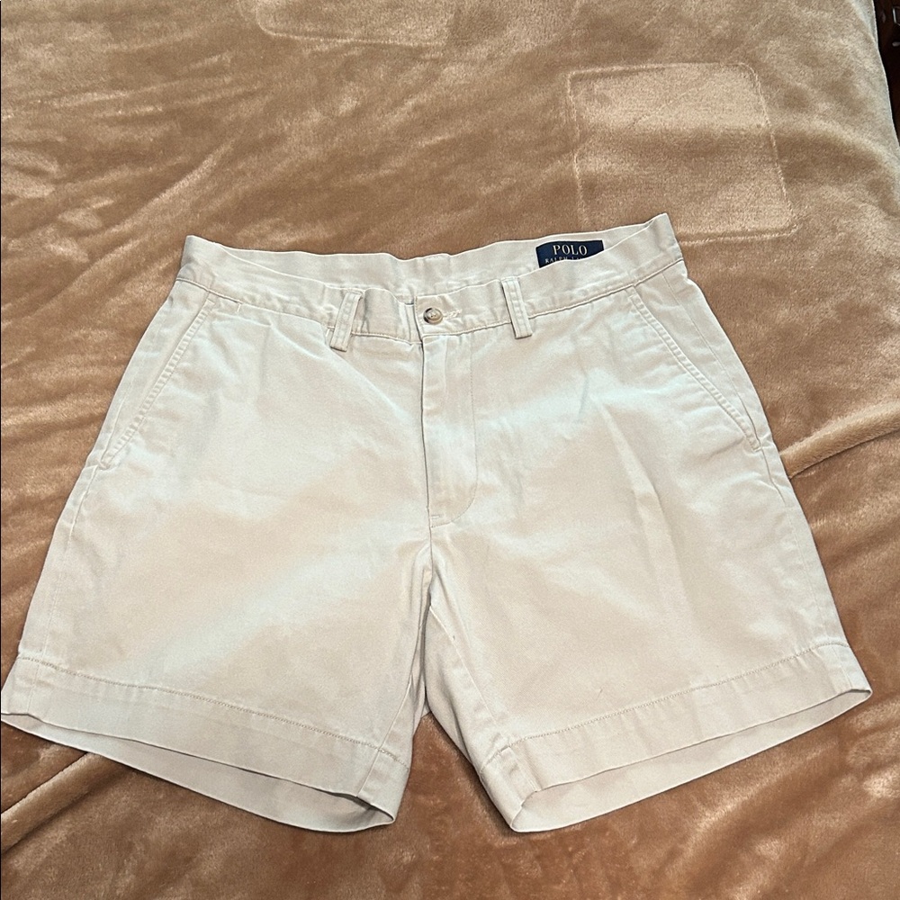 Polo by Ralph Lauren Men's Cream Flat Front Shorts